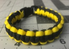 Paracord Bracelet Navy/Yellow Cord Black Buckle
