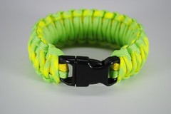550 Paracord Survival Bracelet King Cobra Lime/Yellow/Dayglow «Made in the USA»