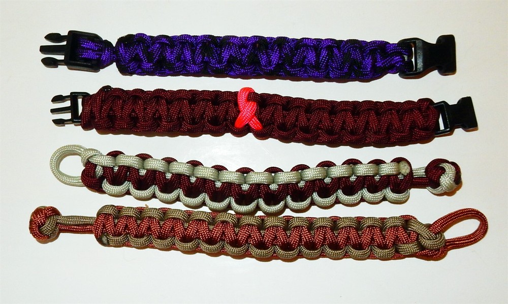 Lot of 4 7″ Paracord Bracelets in Assorted Colors Lot 2of6
