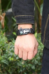 Tactical Paracord Survival Bracelet, Military Green Camo