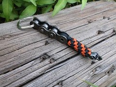 NEW HARLEY DAVIDSON COLOR PARACORD WILLIE G MOTORCYCLE KEY CHAIN / BLACK SKULL