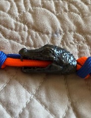 paracord keychain. bag,backpack, jacket zipper pull. Florida Gator’s team colors
