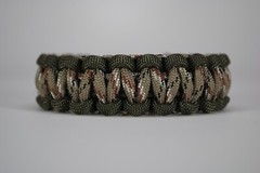 550 Paracord Survival Bracelet Cobra OD Green/Desert Camo «Made in the USA»