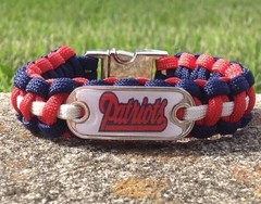 New England Patriots Paracord Bracelet w/ NFL Dog Tag and Metal Buckle AWESOME!!
