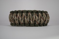 550 Paracord Survival Bracelet King Cobra OD Green/Desert Camo «Made in the USA»