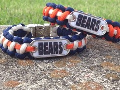 Chicago Bears Paracord Bracelet w/ NFL Dog Tag and Metal Buckle. AWESOME!!!