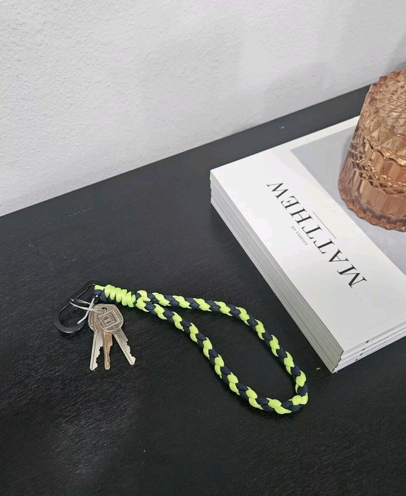 Wrist Paracord 550 Lanyard Keychain Fluorescent Green And Blue