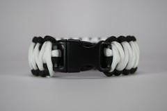 550 Paracord Survival Bracelet King Cobra Black/White «Made in the USA»