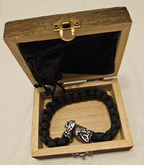 Paracord Bracelet Dragon Head clasp fantasy steampunk