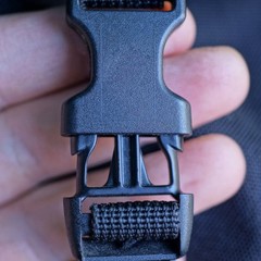 2Pcs Durable Pom Backpack Buckles Multi Function Strap for Outdoor Use Black