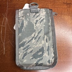 US Military «Walking Wallet» 4″x6″ Desert Camo, nylon, Pen/Storage Pocket