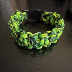 Handmade Paracord Bracelet Green Camo/Black