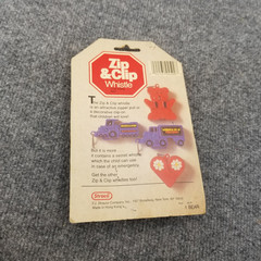 Vintage Zip & Clip Whistle Red Teddy Bear Straco Child Safety Alert 80s 90s